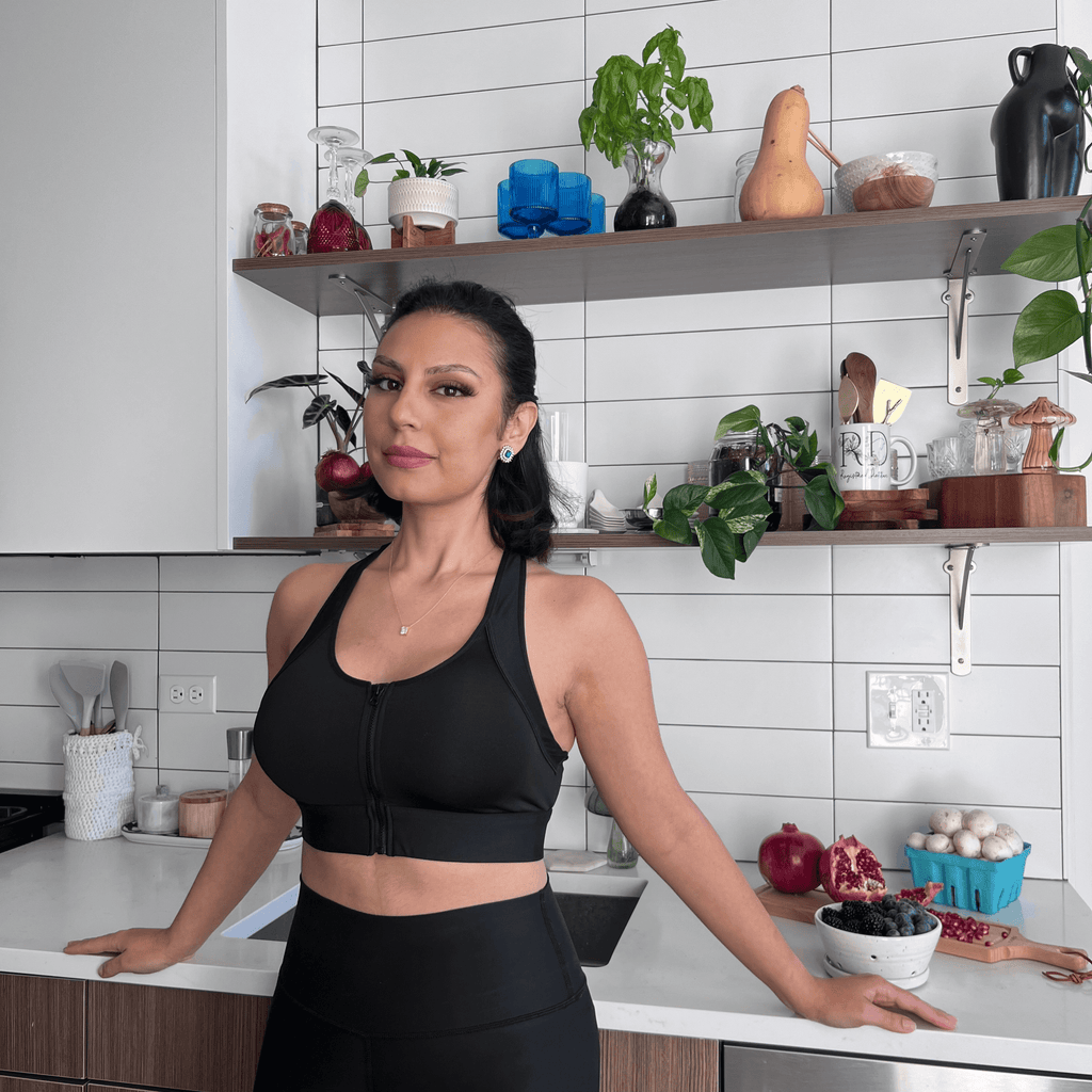 Hero Front‑Closure Sports Bra - Black